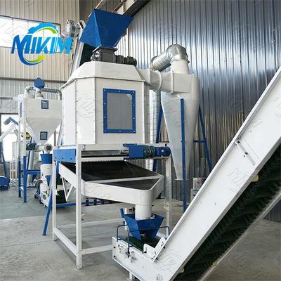 Integrated process fully automatic farm feed production line for cattle, sheep, horses and poultry