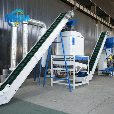 Duck feed pellet production line is suitable for chickens, ducks, and sheep. It is fully automatic, low-cost, and high-yield.