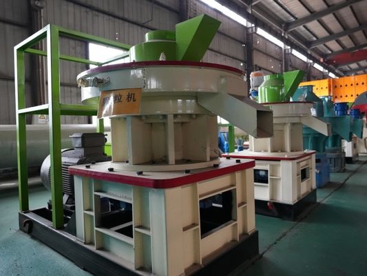 12mm Dia Cattle Feed Wood Pellets Machine Mill Press Machine 80C To 100C