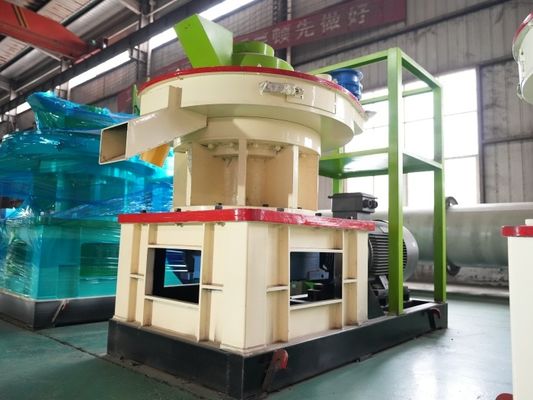 Biomass Animal Feed Pelletizer 2-12mm Wood Granulator Machine