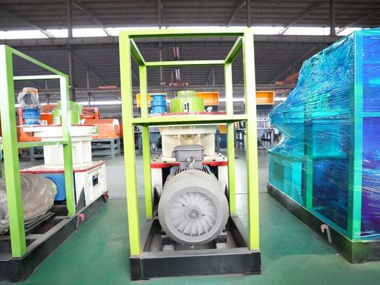 Home Small Farm Sawdust Wood Pellet Press For Making Biomass Ricehusk Grass