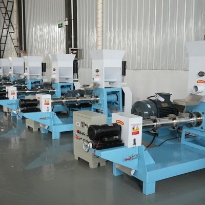 Low Noise Aquatic Fish Feed Pellet Machine Maker 8cm Screw 350kg/ H