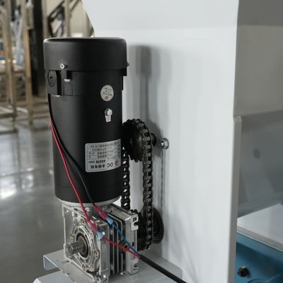 150 To 120kg/HFish Feed Pellet Machine Pneumatic Animal Feed Extruder