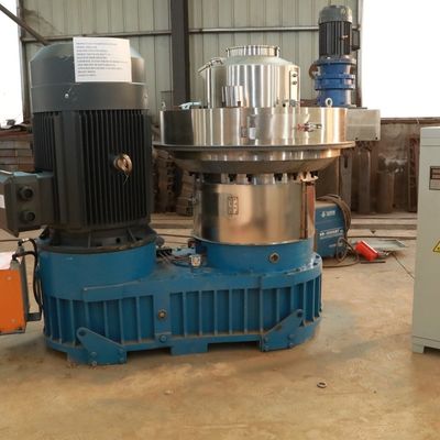 Biomass Wood Sawdust Making Machine Vertical Ring Die Pellet Mill With CE Certificate