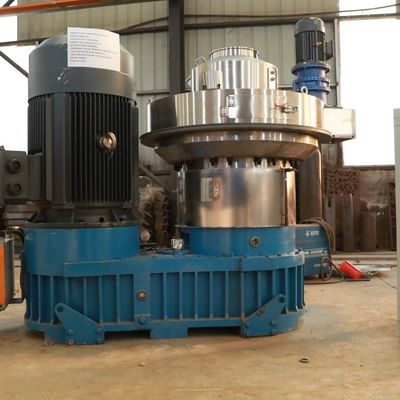Diesel Engine Wood Pellets Machine CE Certificated 800-1000kg/H