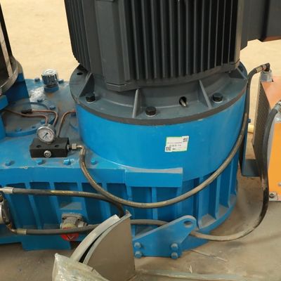 1000kg/ H Sawdust Walnut Shell Pellet Mill Machine 25mm Diesel Engine