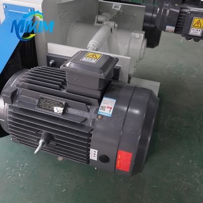 Animal Poultry Fish Feed Processing Machine Wood Pellet Mill Making Machine