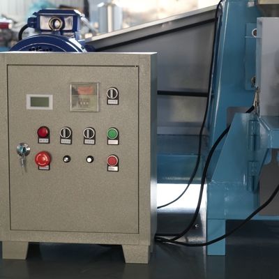 TSE85 Fish Feed Pellet Production Equipment Dustproof 1 To 5ton Big Capacity