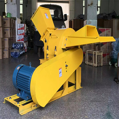 0.7t/ H Sawdust Wood Powder Making Machine 11KW Animal Feed Crusher Machine